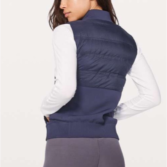Lululemon Down & Around Vest - Picture 2 of 10